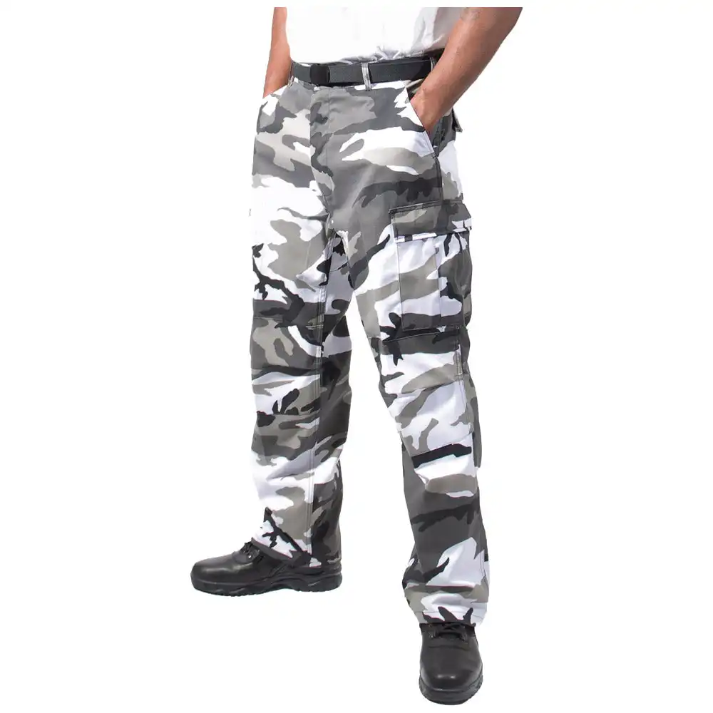 Alternative view of Relaxed Fit Camouflage Zipper Fly Military Cargo Pant